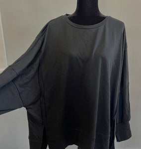 Oversized Black Top