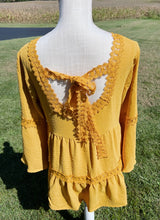 Load image into Gallery viewer, Mustard Blouse